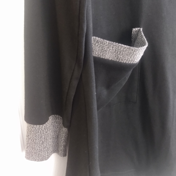 Amazon - Long Tunic Top - Picture 7 of 12